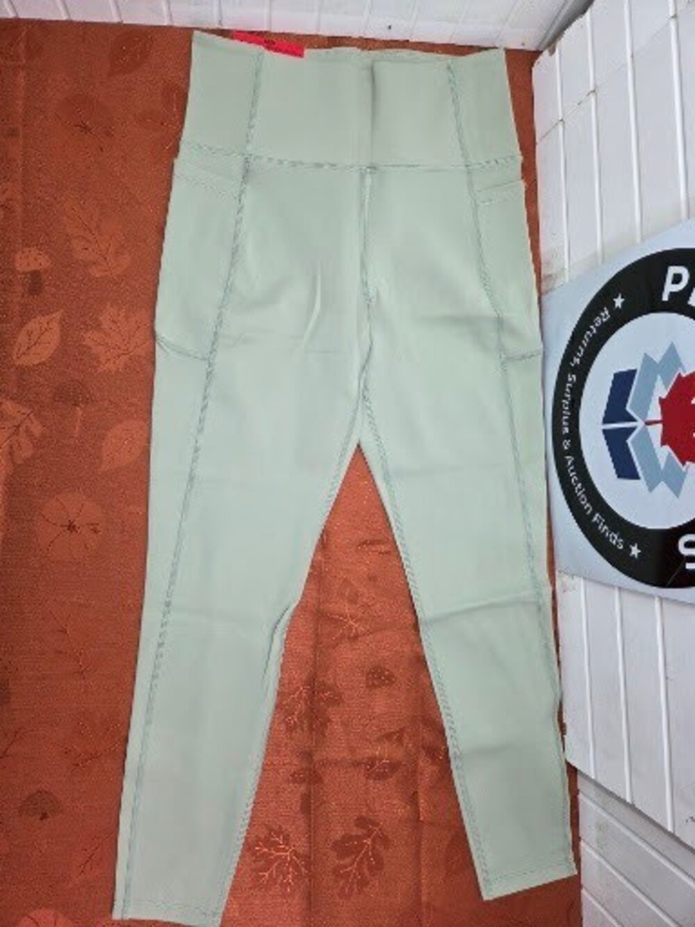 Aurum Women's High-Rise 7/8 Leggings with Pockets, Sage Green, Size M/M